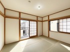 客間やお子様の遊び場として多用途にお使い頂けます。  