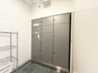 宅配ボックスがあるためご不在時であってもお帰りの際に大きな荷物をお受け取りいただけます。