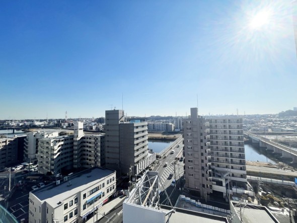 圧迫感がなく、開放的な眺望です。