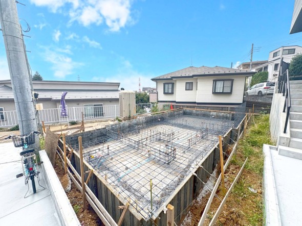 建物の完成が待ち遠しいですね。