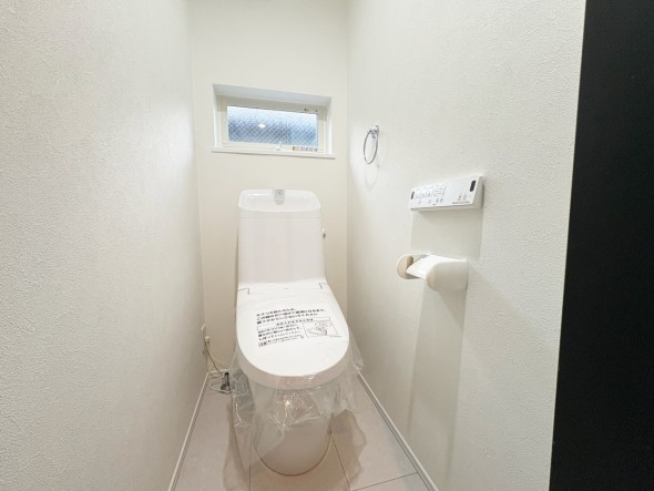 ウォシュレット機能付きトイレ