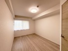 一日の疲れをいやしてくれる主寝室。時を忘れて過ごす場所として過ごせるお部屋です。