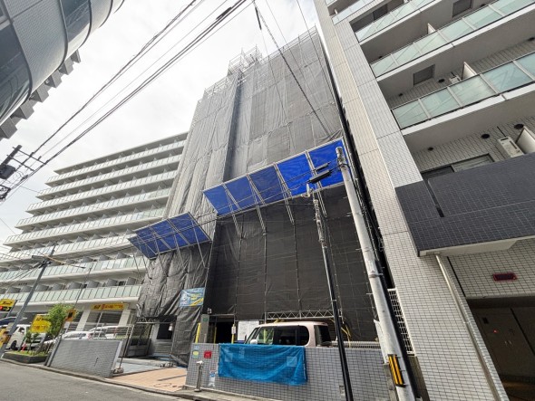 爽やかな青空の下に贅沢なほどに降り注ぐ陽光、豊かな居住性と、クオリティが見事に調和した住空間は、住まうことの喜びを感じさせてくれ