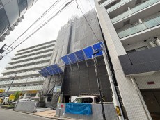 爽やかな青空の下に贅沢なほどに降り注ぐ陽光、豊かな居住性と、クオリティが見事に調和した住空間は、住まうことの喜びを感じさせてくれ