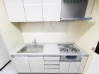 使い勝手の良い設備のキッチンで効率よくお料理もできます。