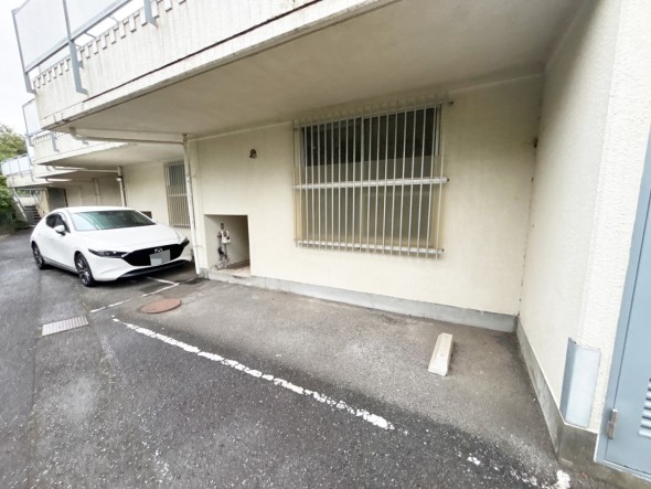 敷地内駐車場