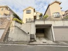 周辺は閑静な住宅街につき落ち着いた環境です。