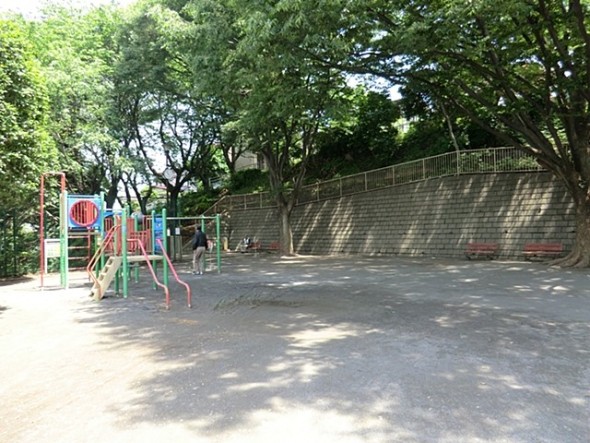 公園 100m 北軽井沢第二公園