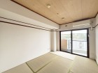 客間やお子様の遊び場として多用途にお使い頂けます。  