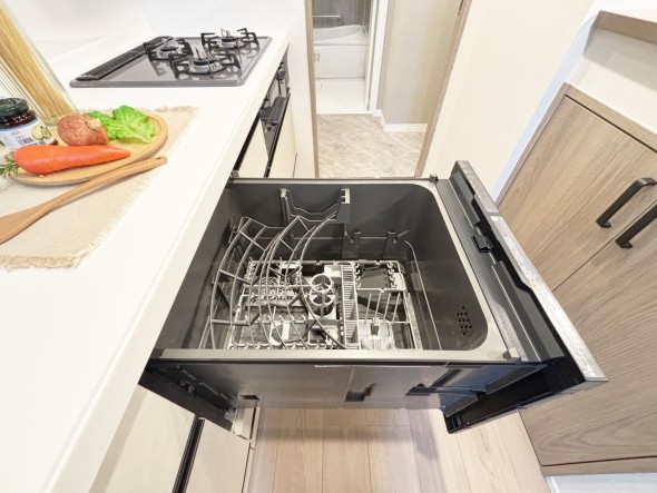 食洗機付き。家事の手助けとして。