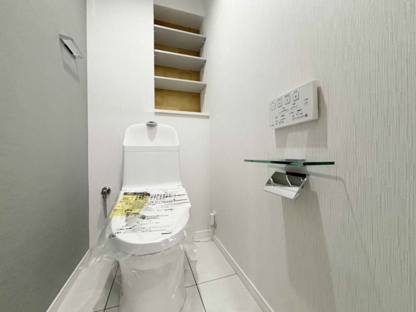 ウォシュレット機能付きトイレ