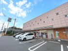 コンビニ 200m セブンイレブン横浜小港町1丁目店