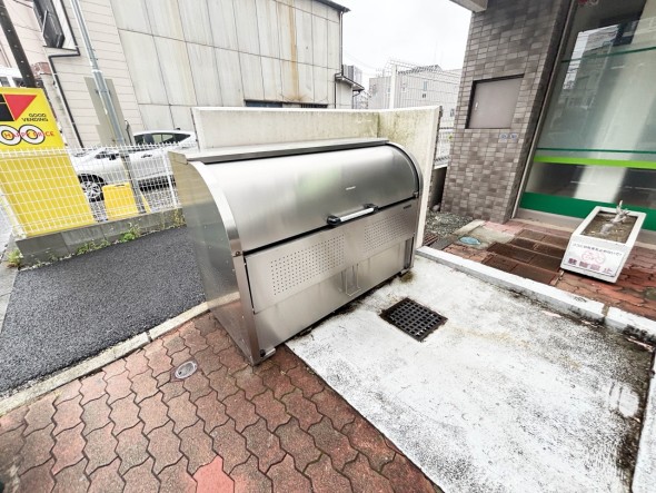 ゴミ置き場