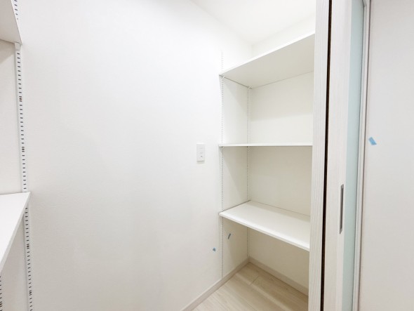 収納スペースで住空間もスッキリ広々！