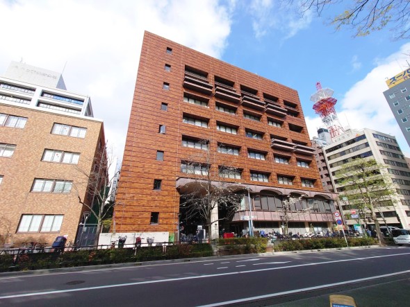 役所 300m 中区役所