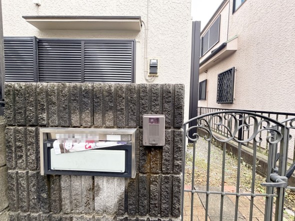 インターフォン