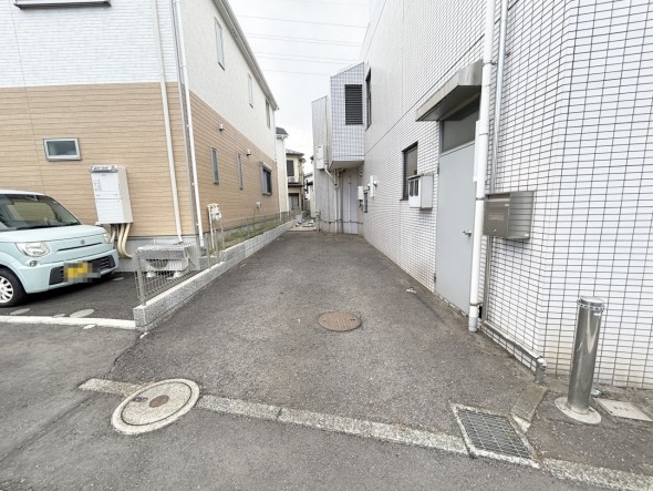 2台駐車可能なカースペース（車種による）