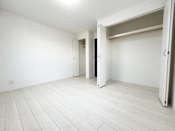 洋室6.7帖。家族一人ひとりの大切なプライベート空間。