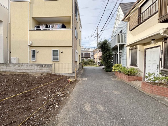 前面道路含む現地写真