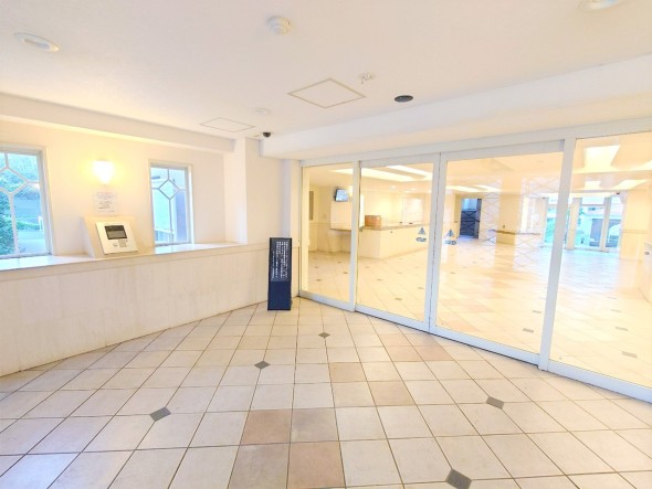 オートロック付きエントランス