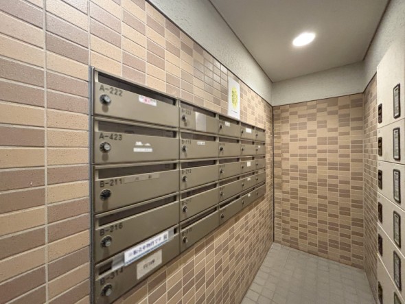 住戸専用の郵便受け。