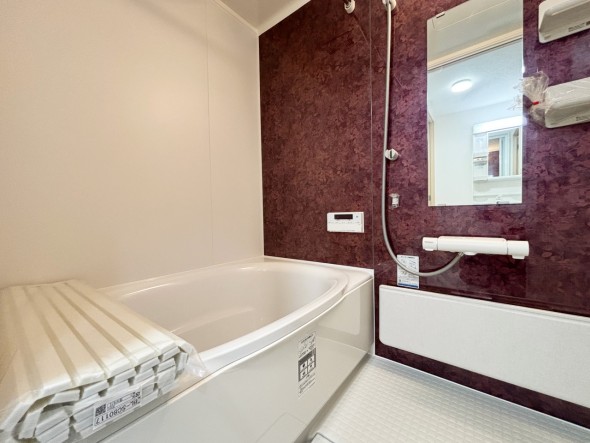 一日の疲れが癒される優雅なバスタイムを堪能できるゆとりあるバスルームです。