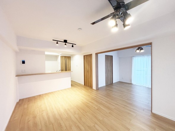 リビングダイニング