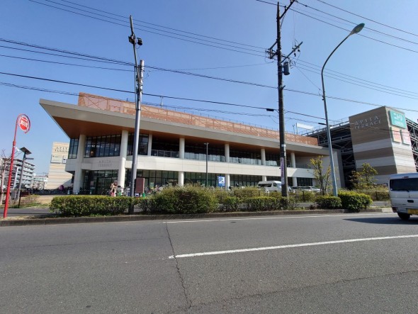 ショッピングセンター 300m アピタ横浜綱島店