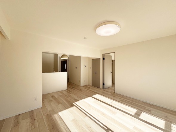 ゆったり寛げる充分な広さがございます。