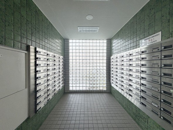 住戸専用の郵便受け。