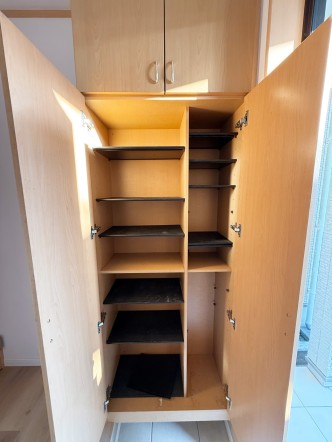 玄関シューズボックス