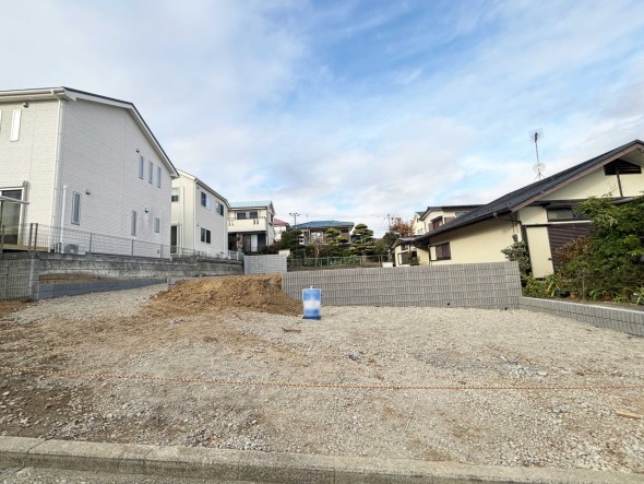 周辺は閑静な住宅街につき落ち着いた環境です。