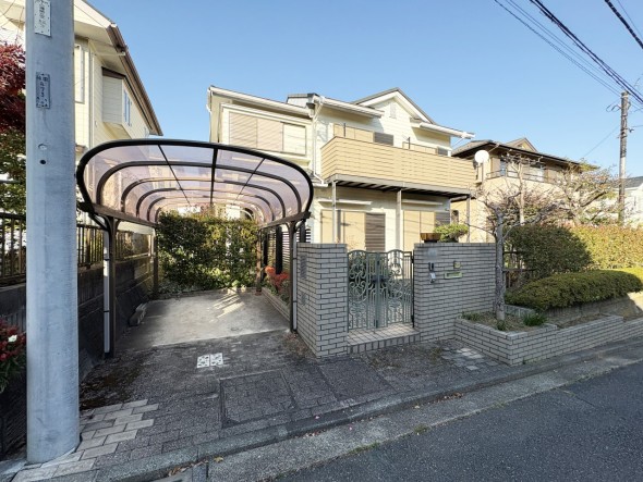 周辺は閑静な住宅街につき落ち着いた環境です。