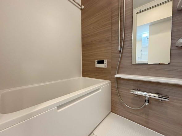 内装 1日の疲れを癒すバスルーム。