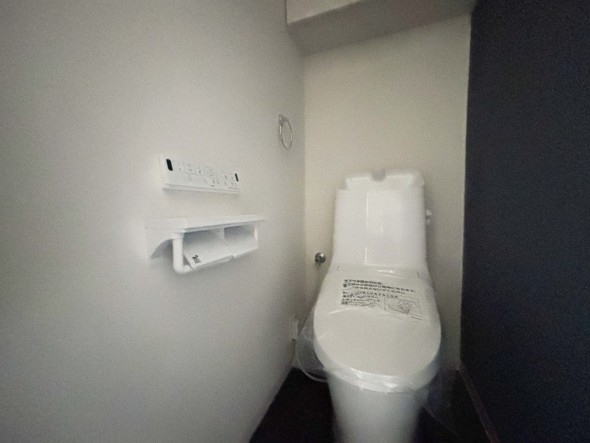 ウォシュレット機能付きトイレ