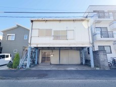 建築条件なしの売地です。お好きなハウスメーカーで建築していただけます。