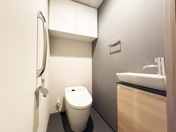 ウォシュレット機能付きトイレ