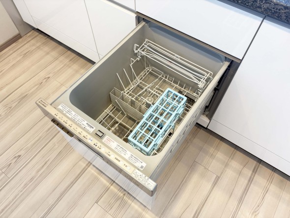 食洗機付き。家事の手助けとして。