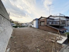 建築条件なしの売地です。お好きなハウスメーカーで建築していただけます。