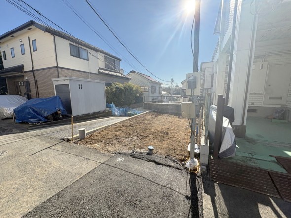 周辺は閑静な住宅街につき落ち着いた環境です。