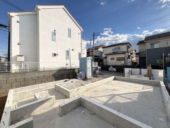 周辺は閑静な住宅街につき落ち着いた環境です。