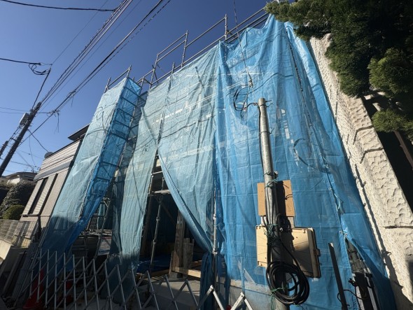 建物の完成が待ち遠しいですね。