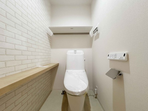 ウォシュレット機能付きトイレ