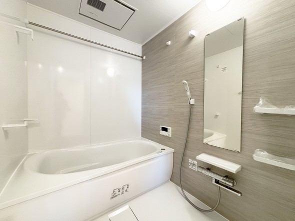 内装 1日の疲れを癒すバスルーム。