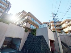 ここに住むからこそ意味がある。そんな特別感に浸りながら、毎日をお過ごしして欲しいです 。