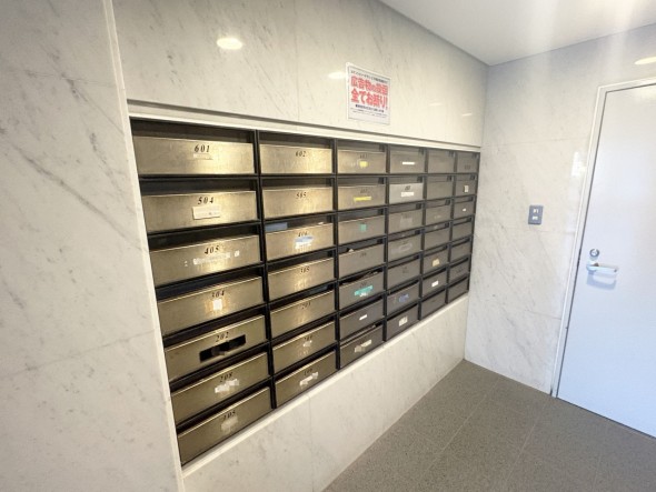 住戸専用の郵便受け。