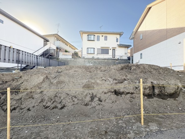 建物の完成が待ち遠しいですね。