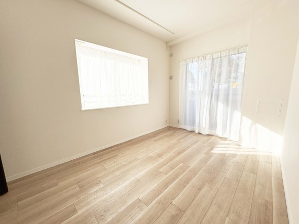 洋室6.3帖。一日の疲れをいやしてくれる主寝室。時を忘れて過ごす場所として過ごせるお部屋です。