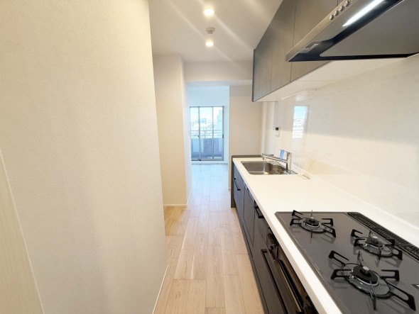 使い勝手の良い設備のキッチンで効率よくお料理もできます。