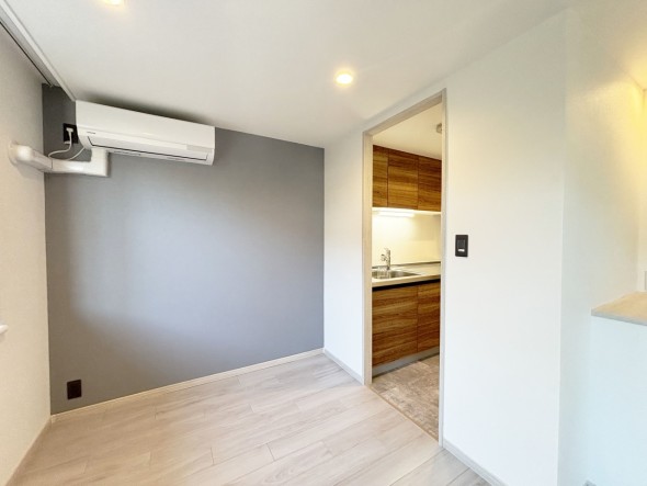 家族と過ごすひと時を優しく包み込むリビングダイニング。